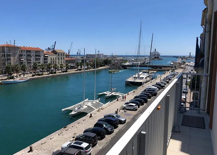La Terrasse Des Capucines