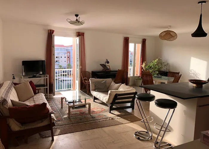 La Terrasse Des Capucines